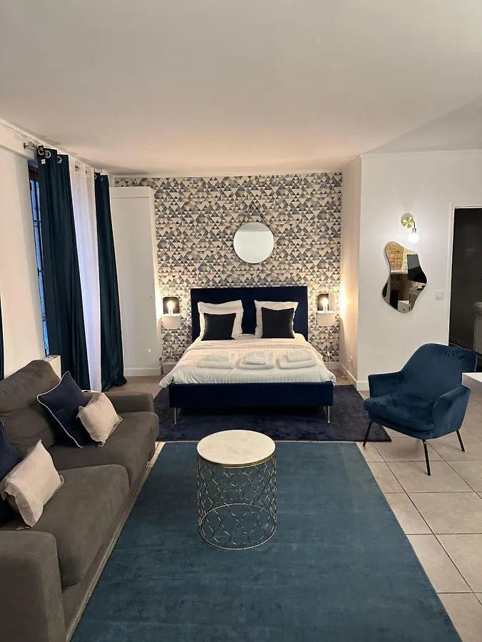 Temple Apartments Paris