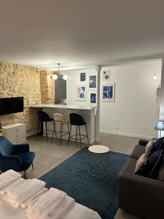 Temple Apartments Paris