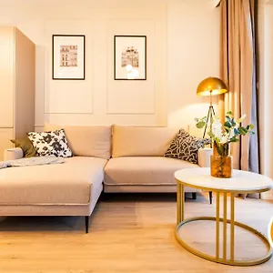 Apartamentysnu, Wola Tower Z Parkingiem , Warszawa Polska