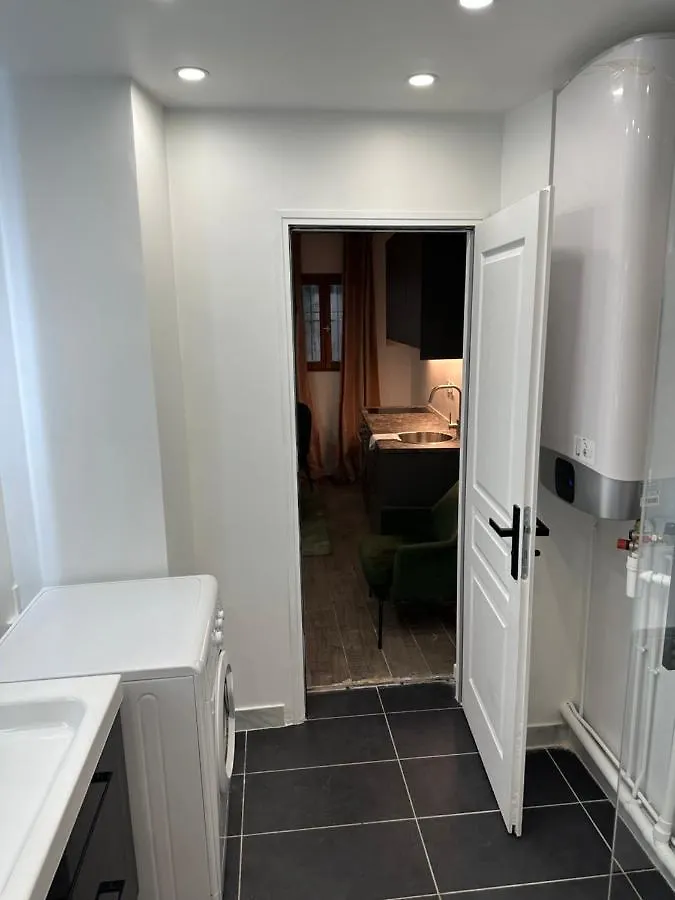 Temple Apartments Paris
